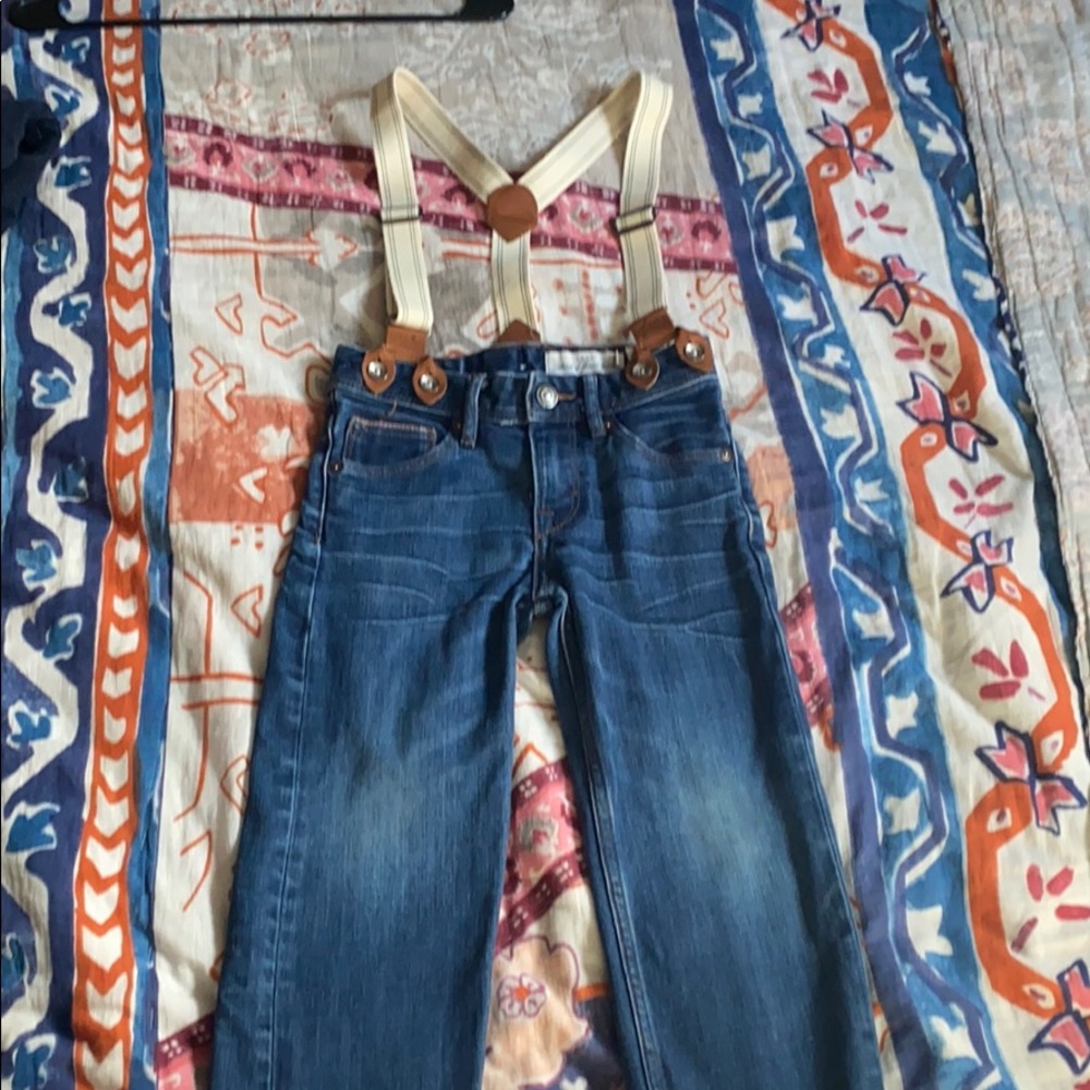 Jeans with suspenders